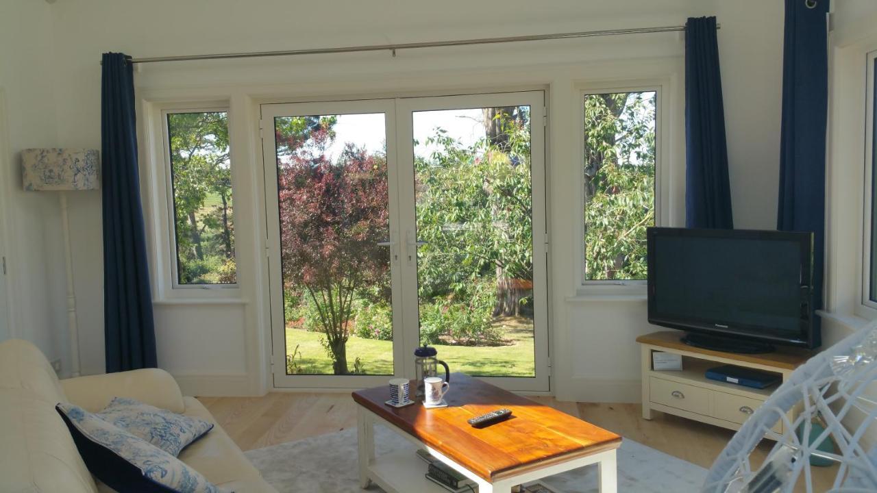 לינה וארוחת בוקר Saint Tudy Horsna Parc Retreat מראה חיצוני תמונה